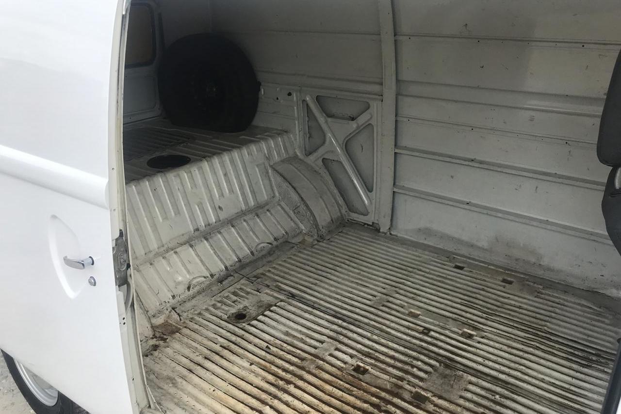 Volkswagen Kombi - 12/13 14