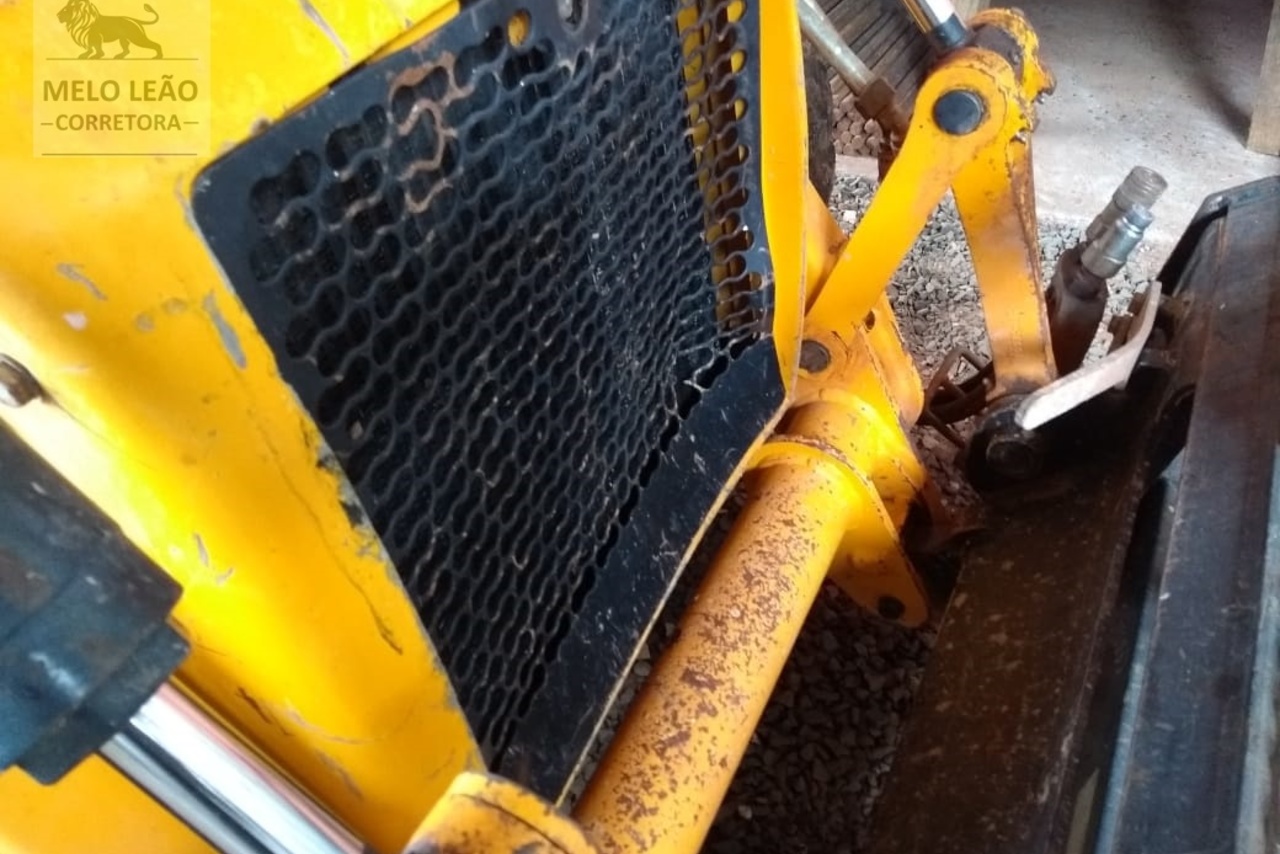 JCB 1CX - 12/12 8