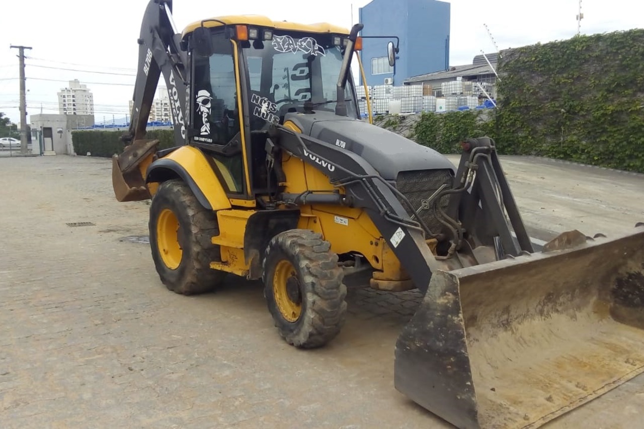 Volvo BL70B - 14/14 13