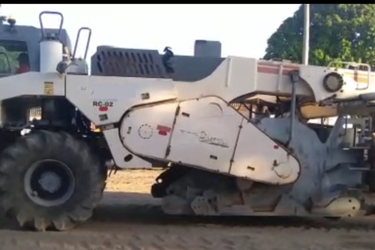 Wirtgen WR2400 - 08/08 3