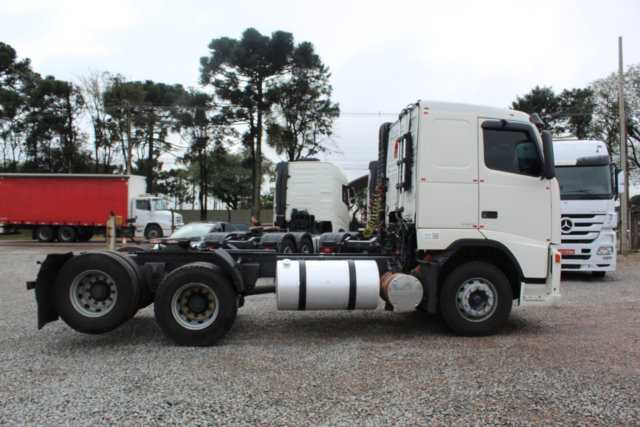 Volvo FH 420 - 04/05 6