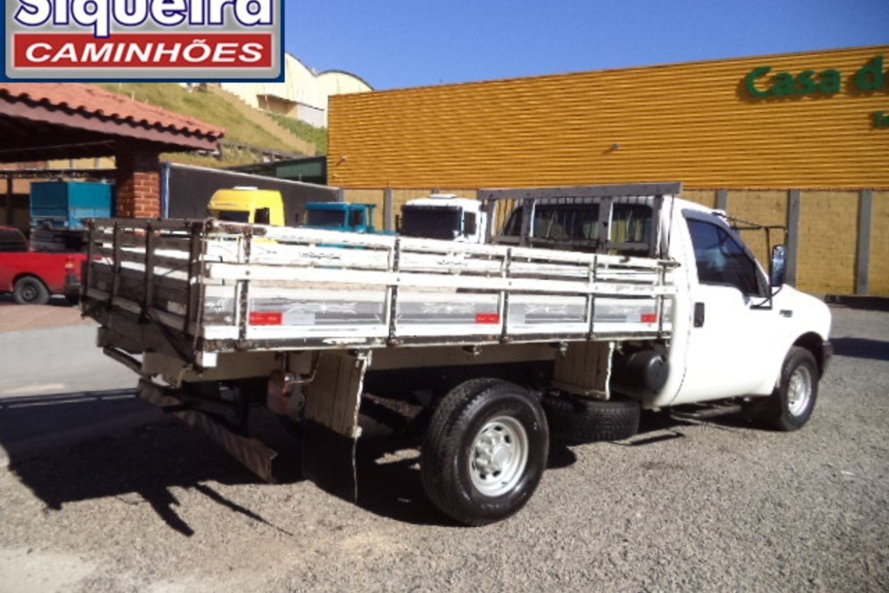 Ford F350 - 02/02 4