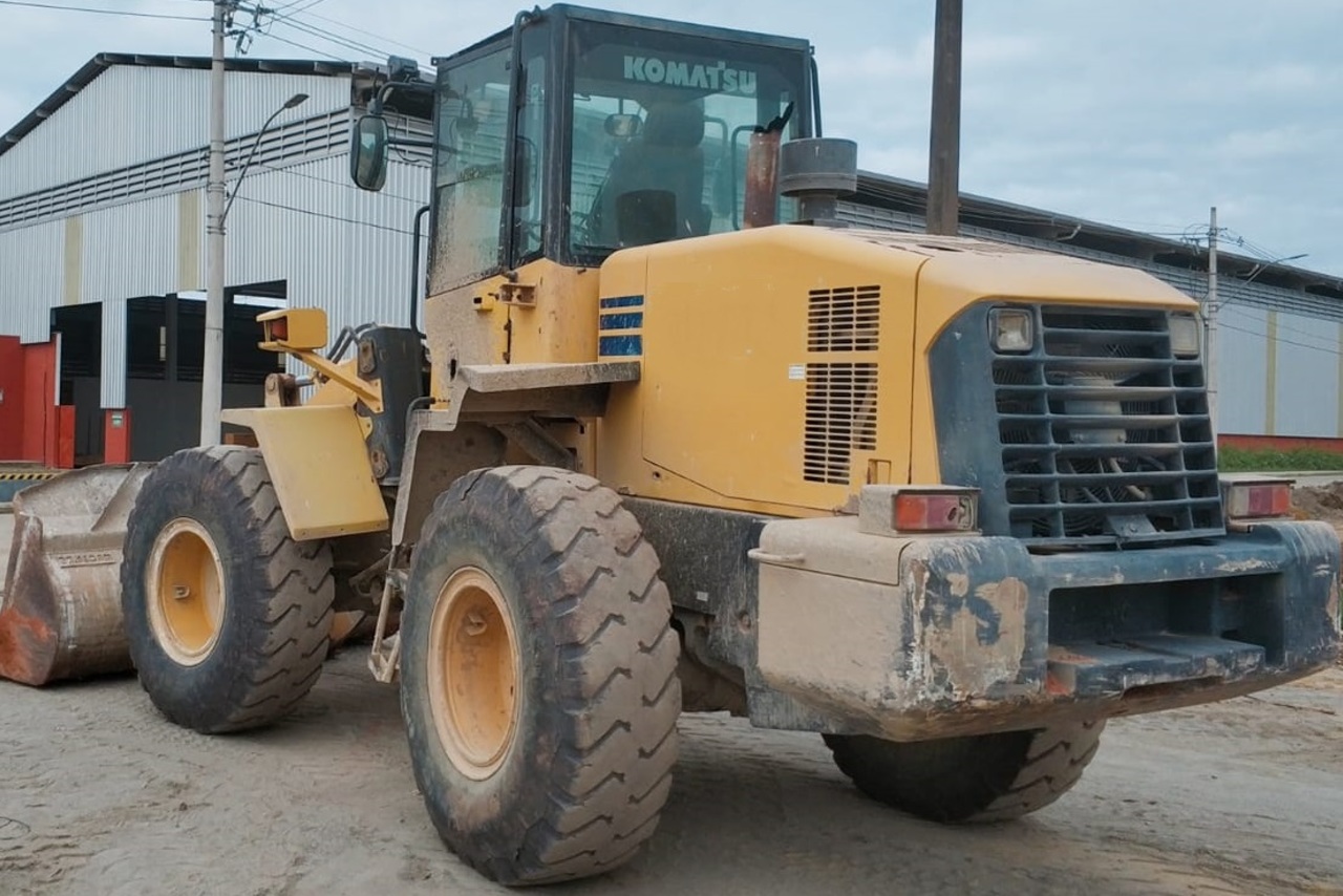 Komatsu WA200 - 11/11 11