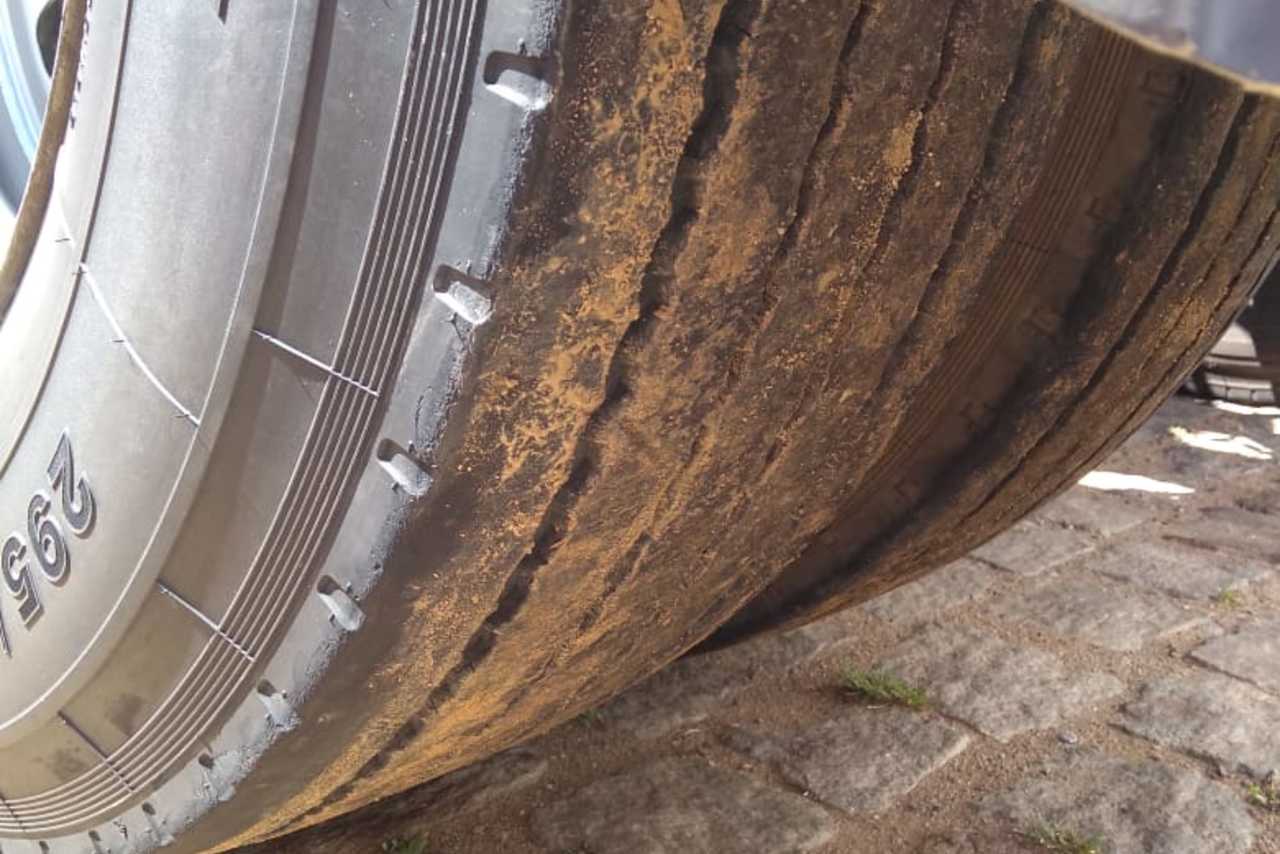 Mercedes Benz Axor 2544 - 13/13 6