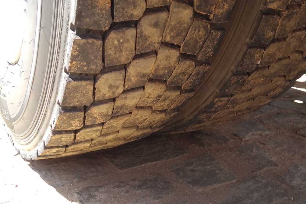 Mercedes Benz Axor 2544 - 13/13 8