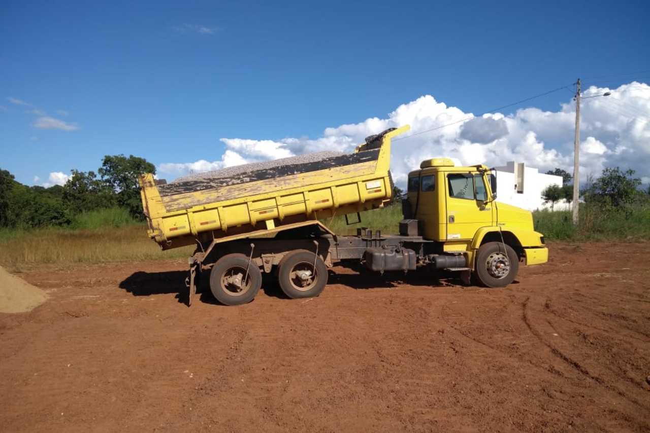 Mercedes Benz MB 1620 - 04/04 2