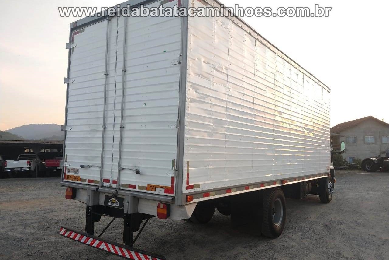 Ford Cargo1317 - 04/04 10