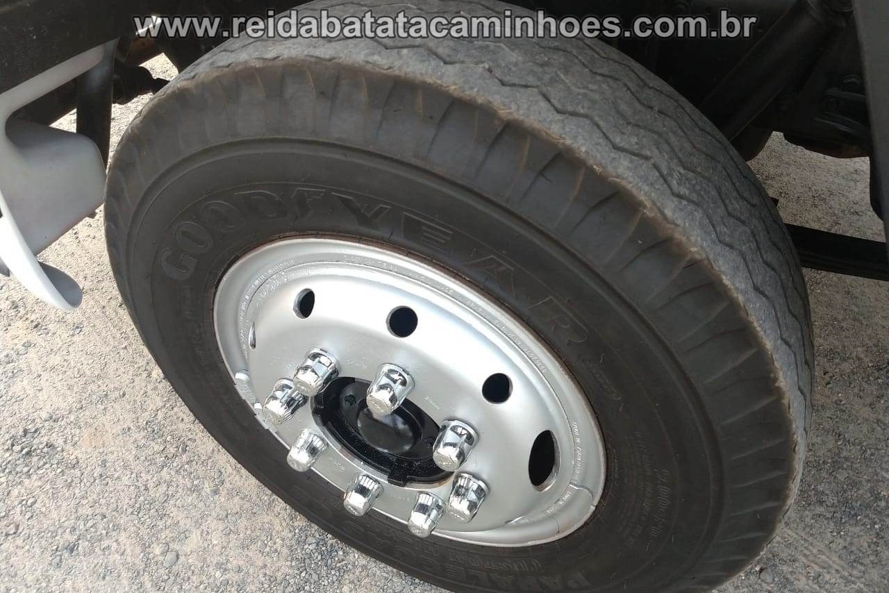 Ford Cargo1317 - 04/04 11