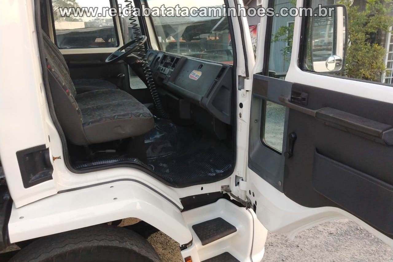 Ford Cargo1317 - 04/04 19