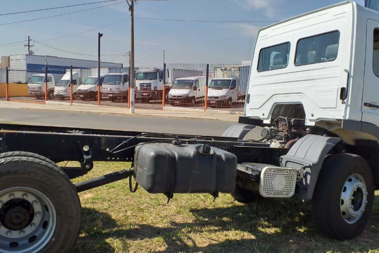 Mercedes Benz MB 1718 - 06/06 6