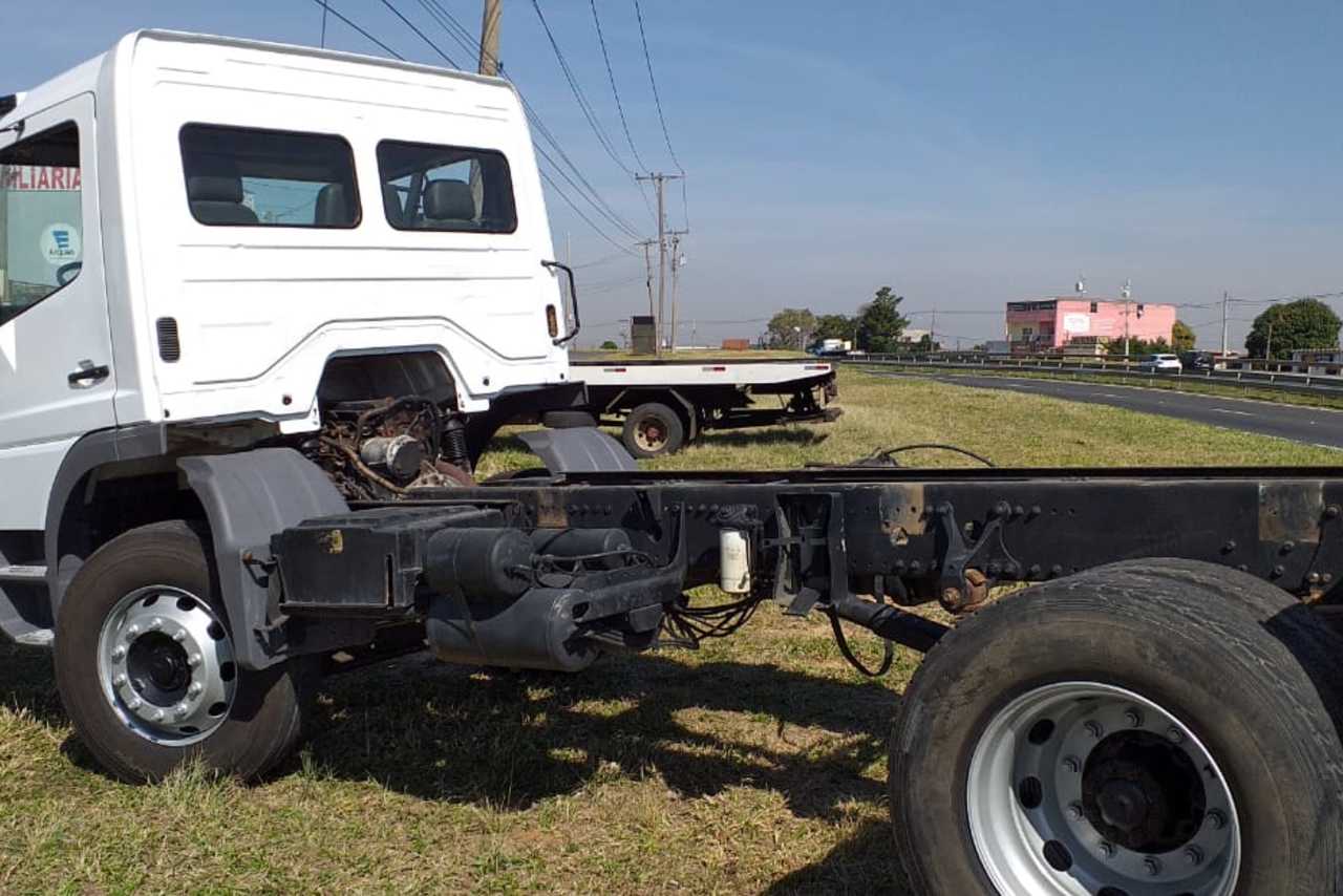 Mercedes Benz MB 1718 - 06/06 8