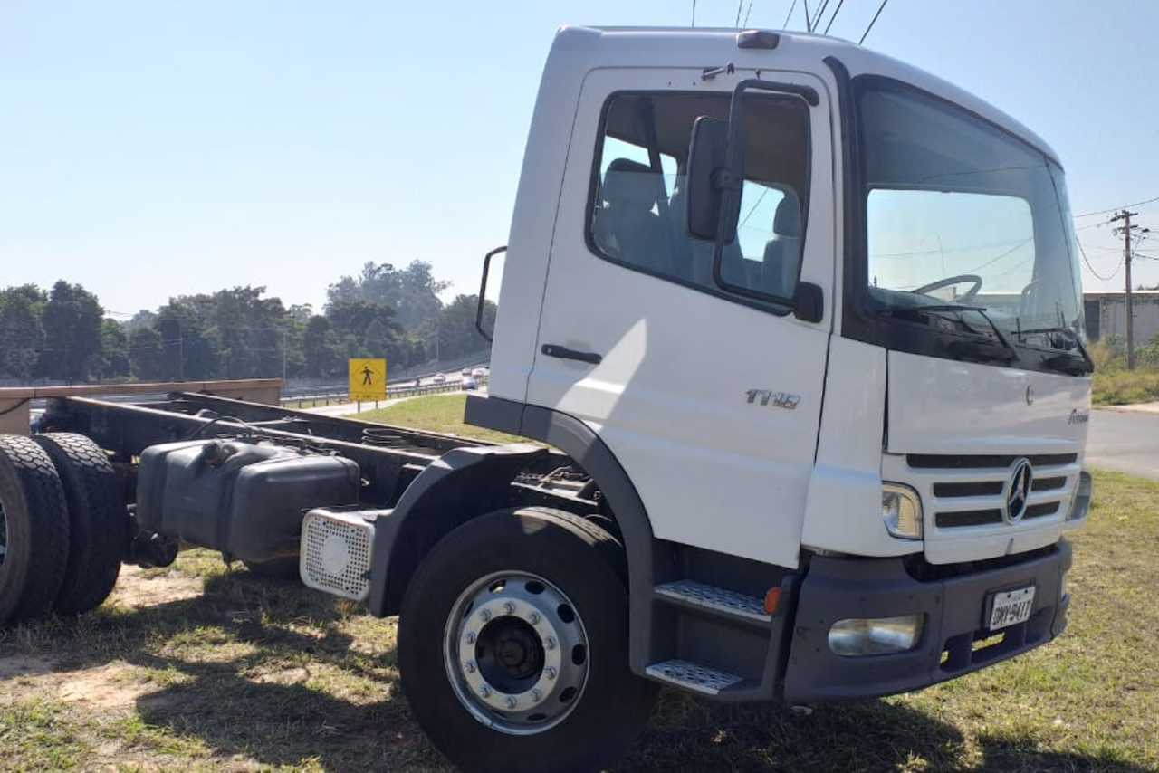 Mercedes Benz MB 1718 - 06/06 10