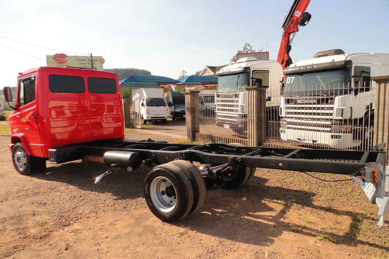 Mercedes Benz MB 710 - 07/07 5