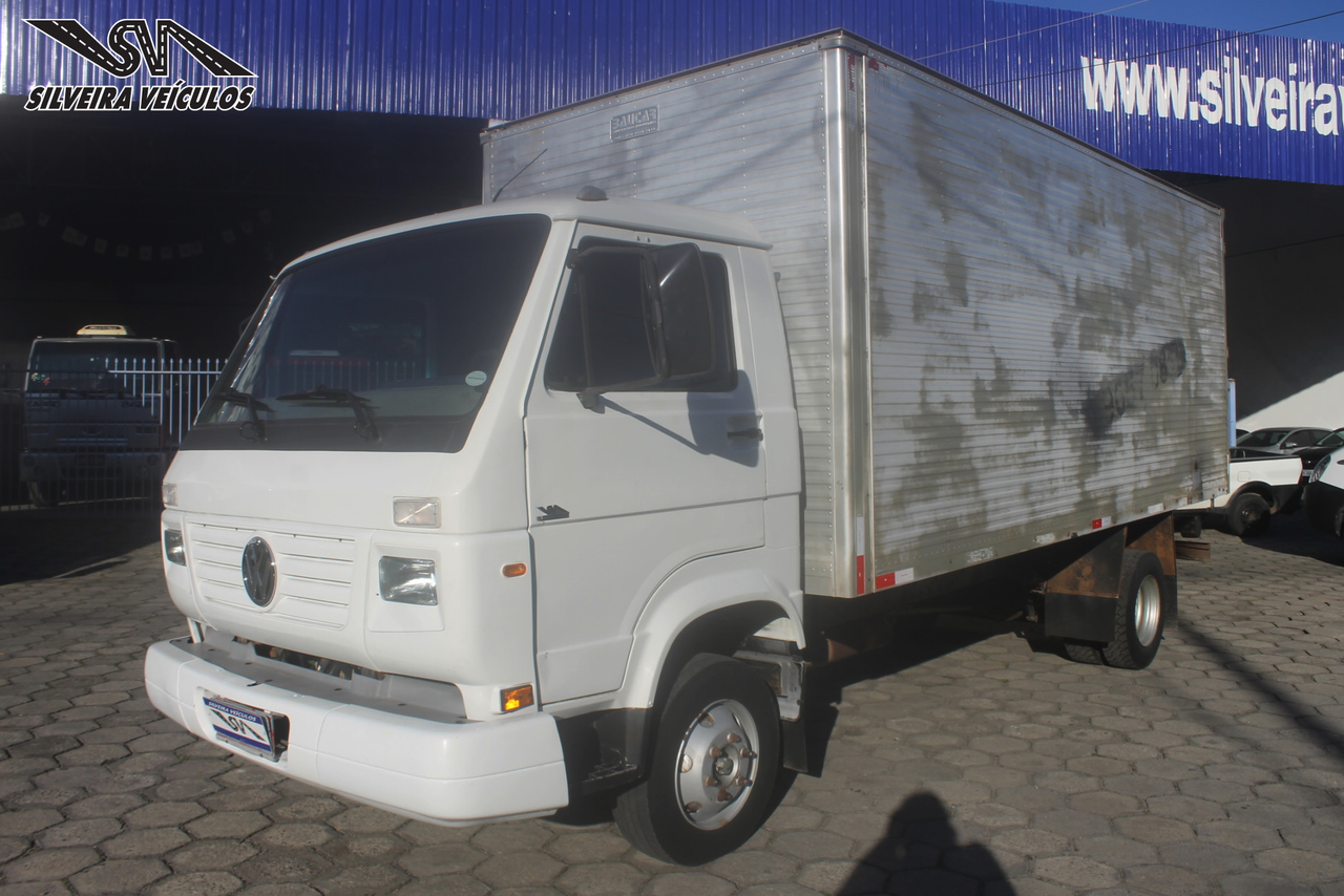 Volkswagen 8 150 - 04/04 3