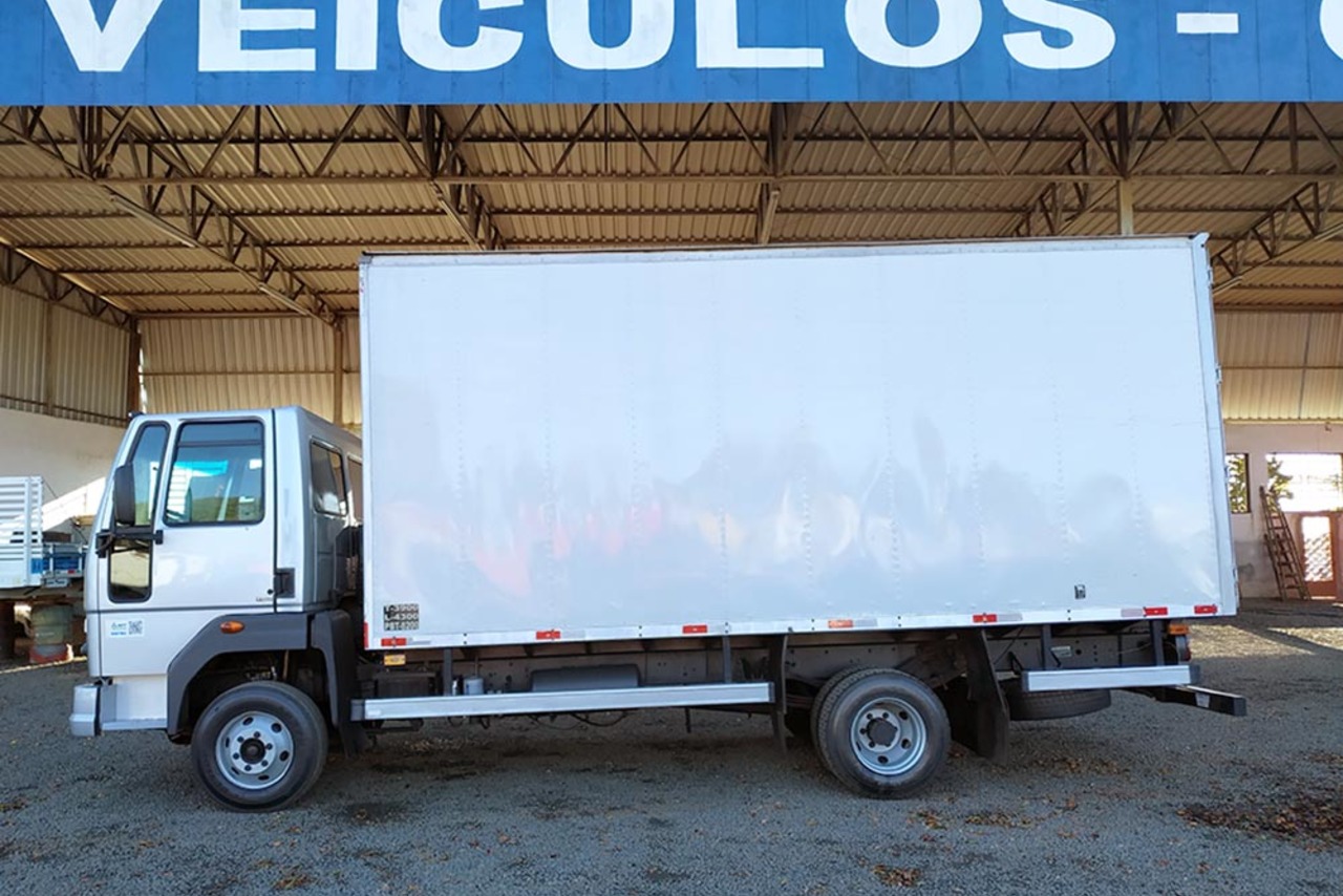 Ford Cargo1119 - 13/14 11