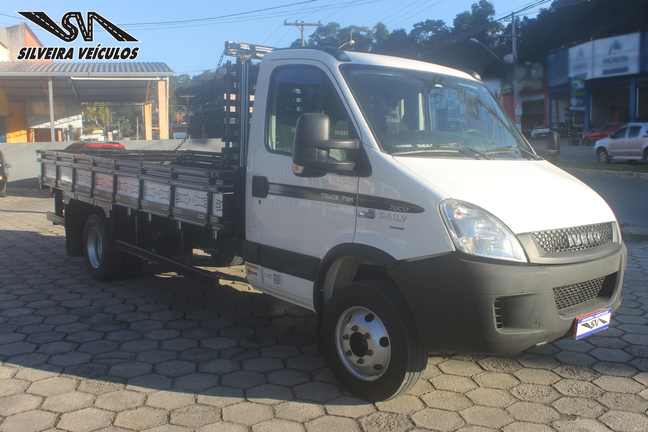 Iveco Daily 70C17 - 12/13 3