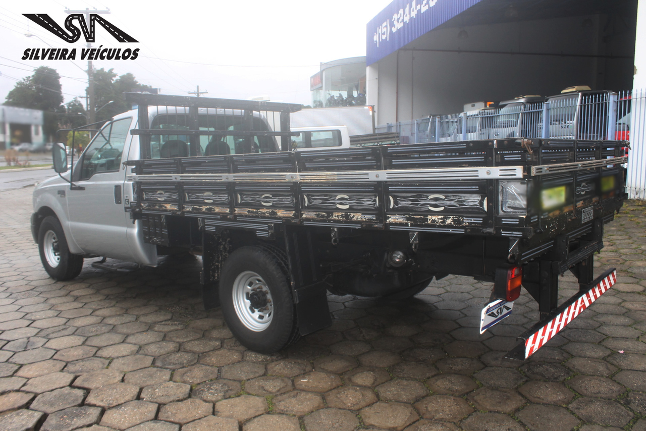 Ford F350 - 09/10 5