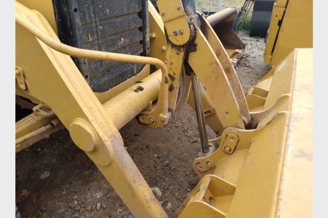 Caterpillar 416E - 15 6