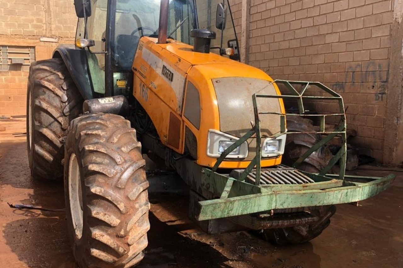 Valtra BH 185 - 11/11 4
