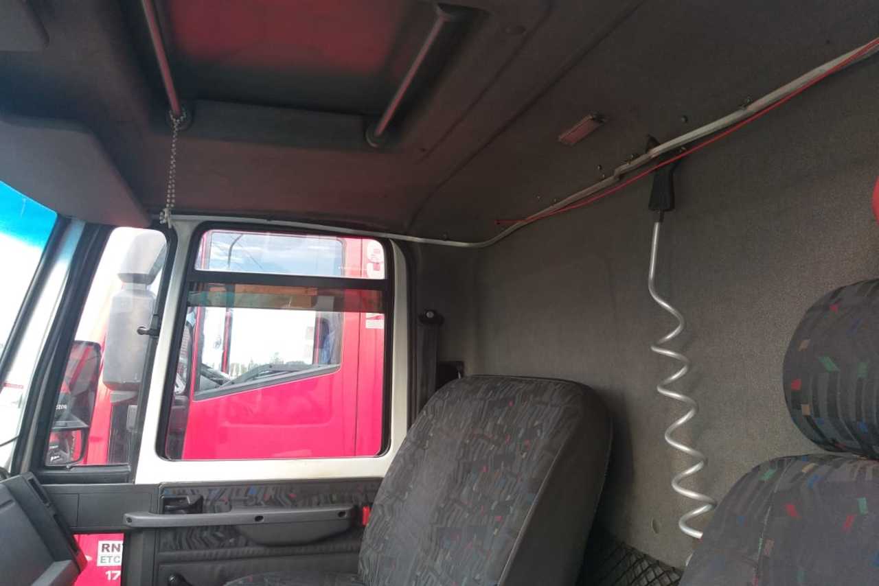 Ford Cargo815 - 12/12 9
