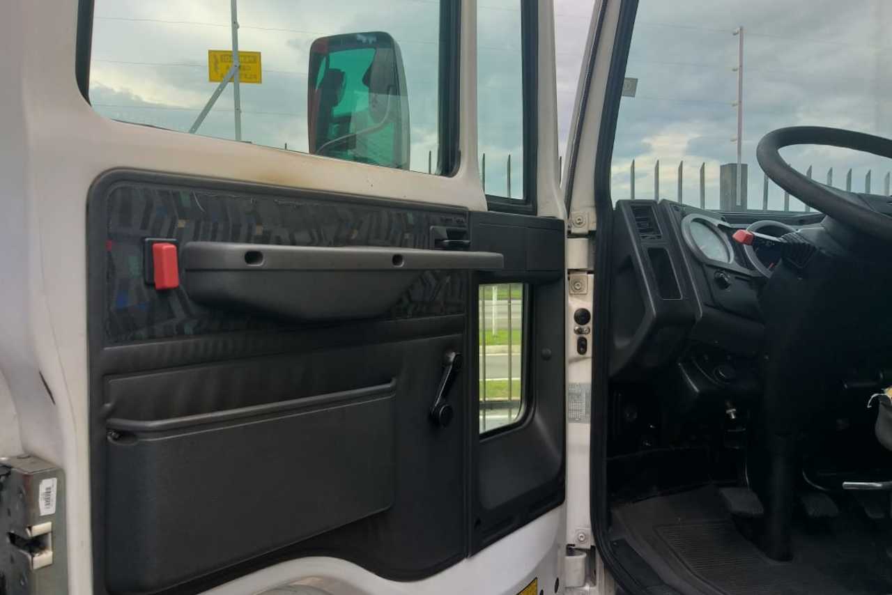Ford Cargo815 - 12/12 13