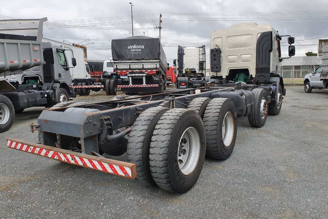 Volvo VM330 - 14/14 3