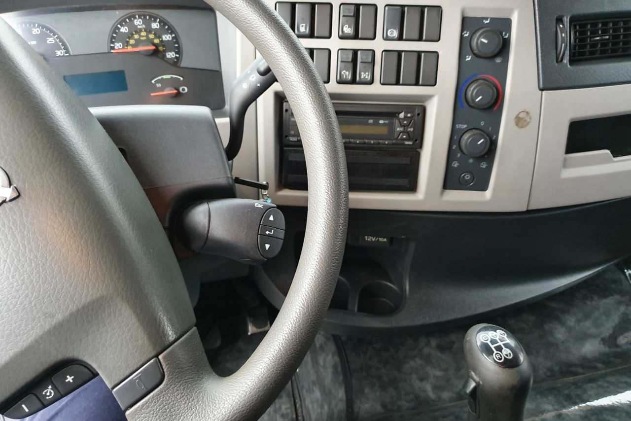 Volvo VM330 - 14/14 10