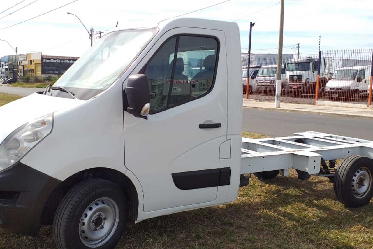 Renault Master Chassi - 15/16 2