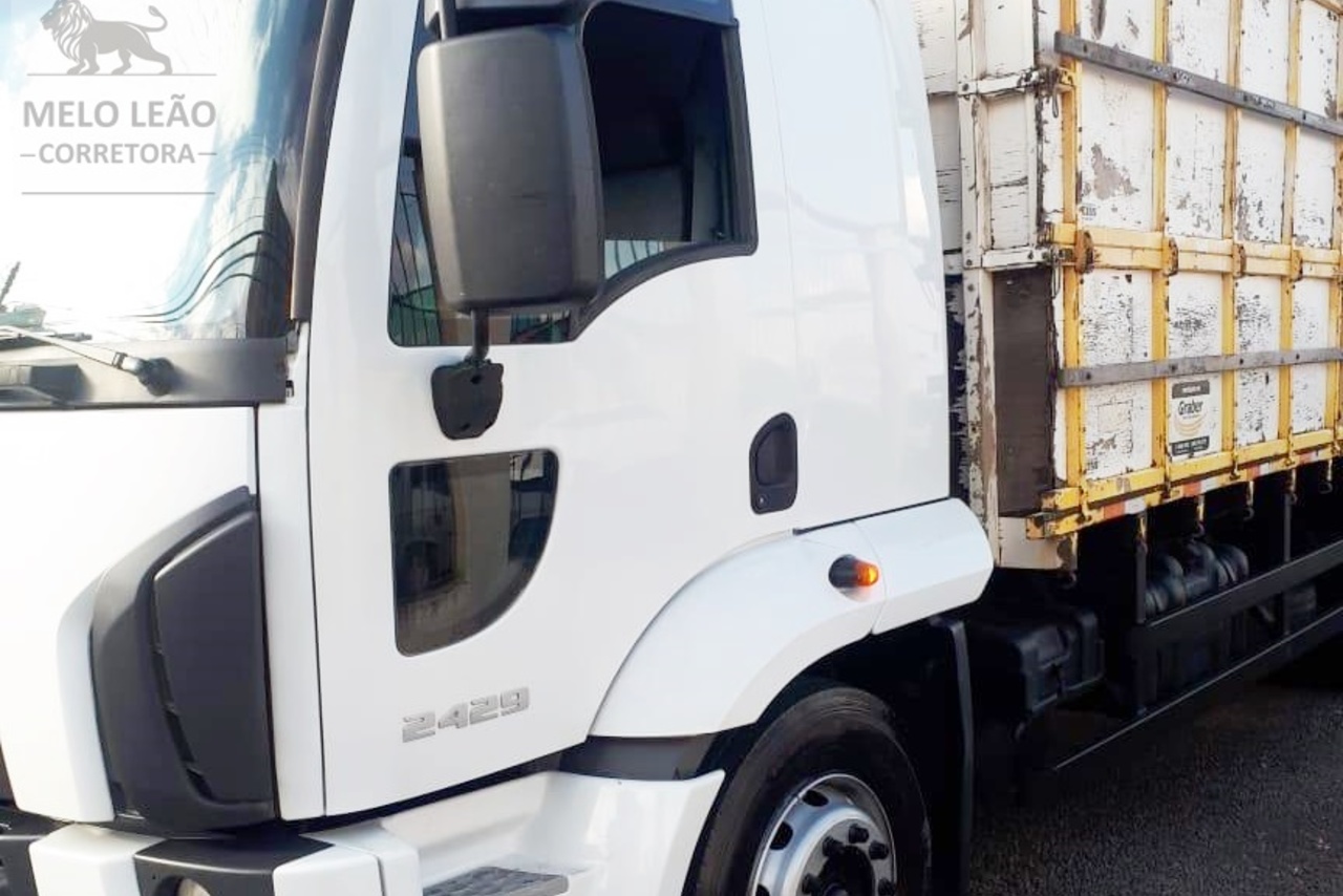Ford Cargo2429 - 13/13 3