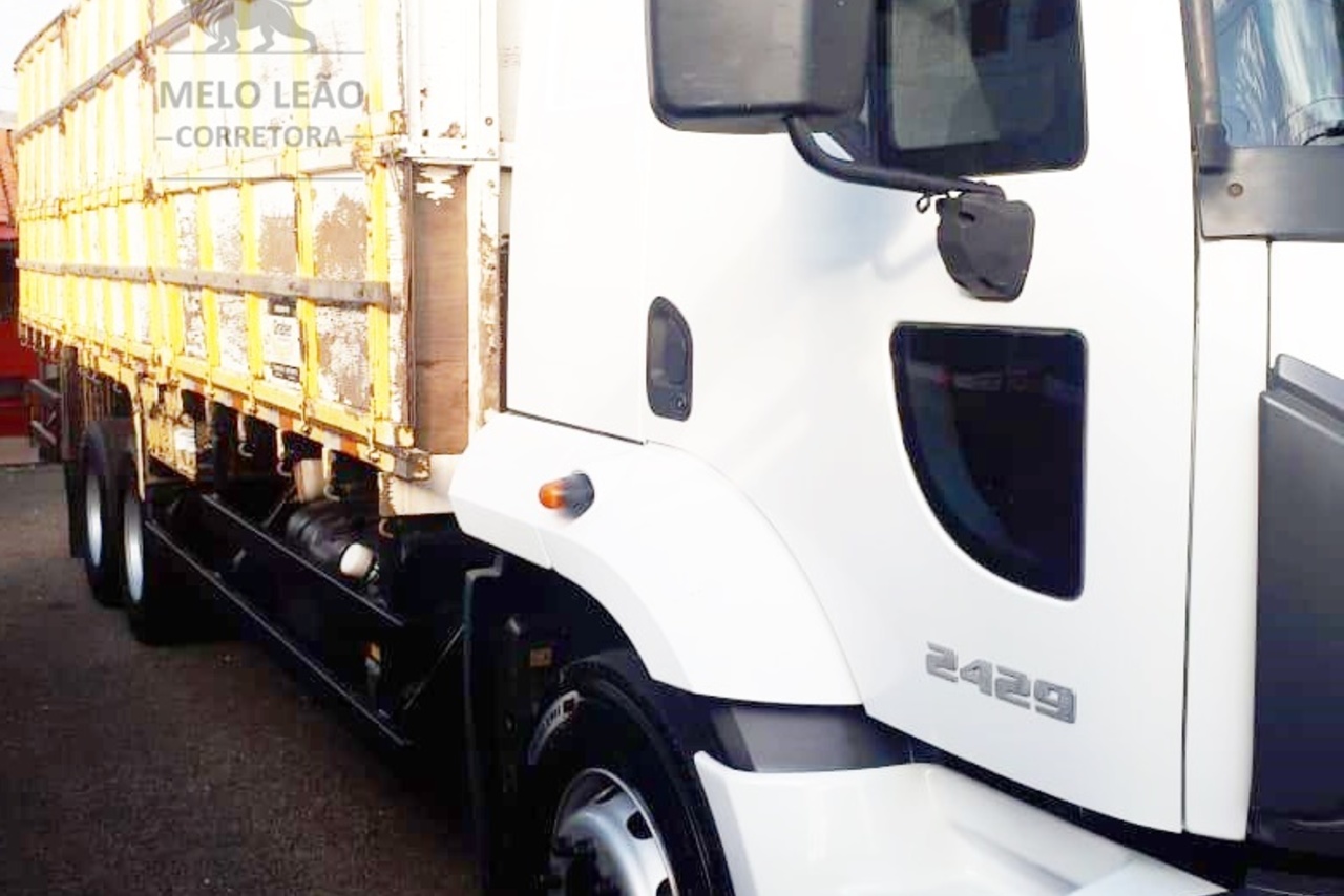Ford Cargo2429 - 13/13 7