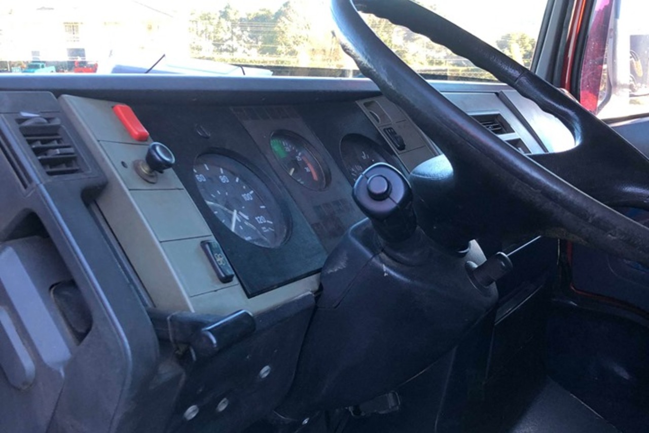Mercedes Benz MB 1218 - 94/94 13