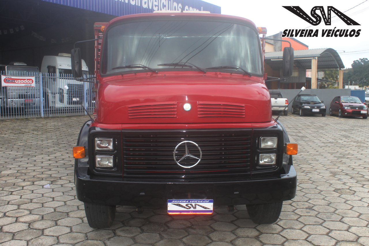 Mercedes Benz MB 1518 - 88/88 2