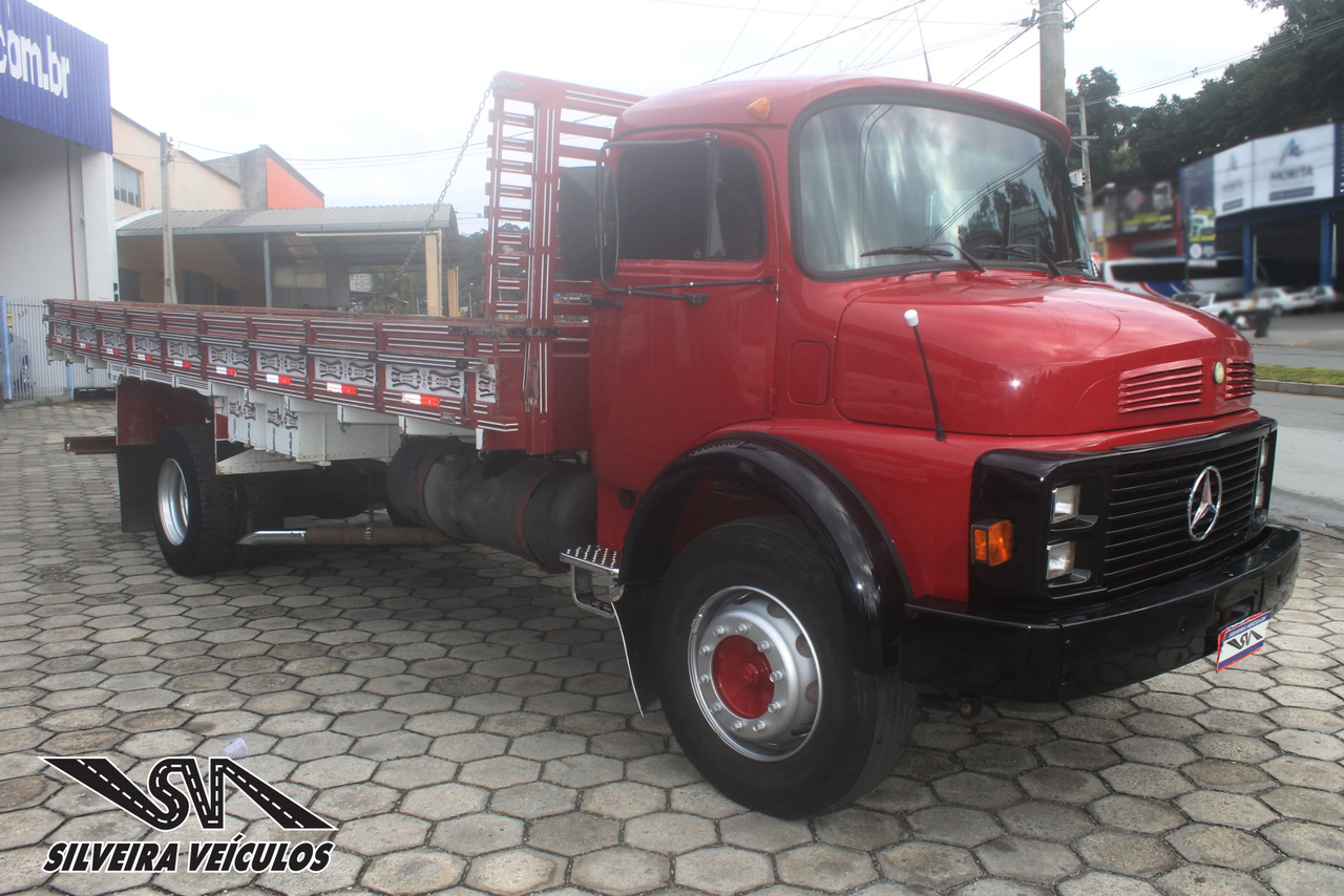 Mercedes Benz MB 1518 - 88/88 3