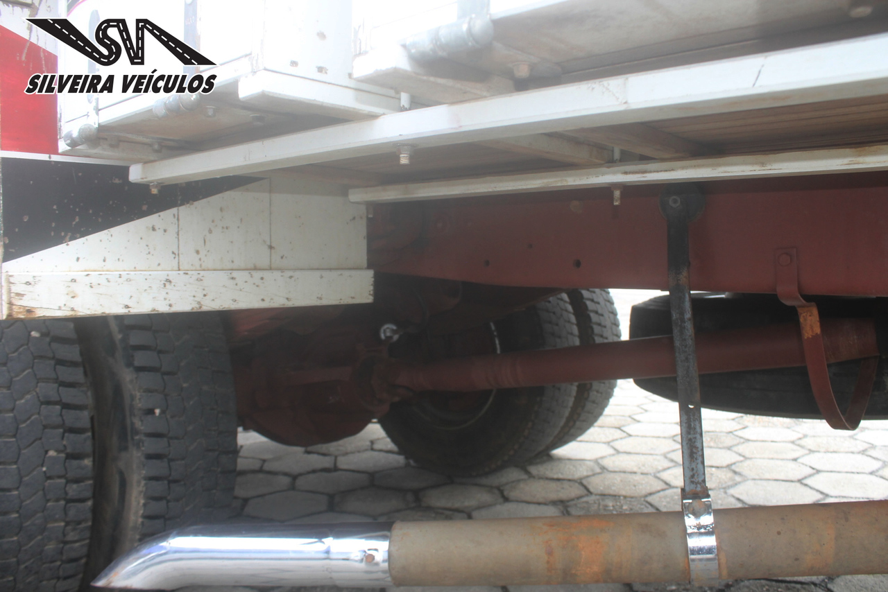 Mercedes Benz MB 1518 - 88/88 10