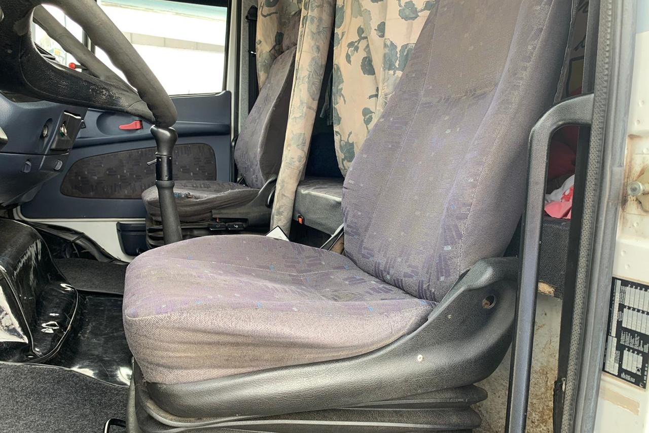 Mercedes Benz MB 1634 - 09/09 11