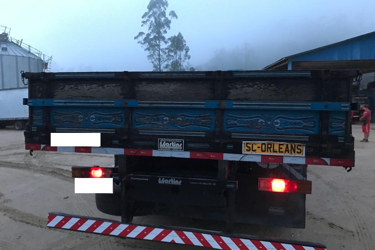 Mercedes Benz Atego 2425 - 09/09 5