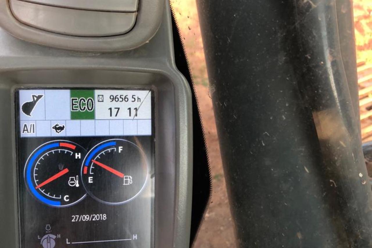 John Deere Hidráulica 350G LC - 14/14 6