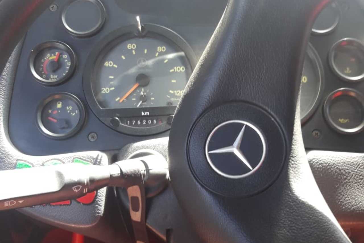 Mercedes Benz MB 1620 - 11/11 2