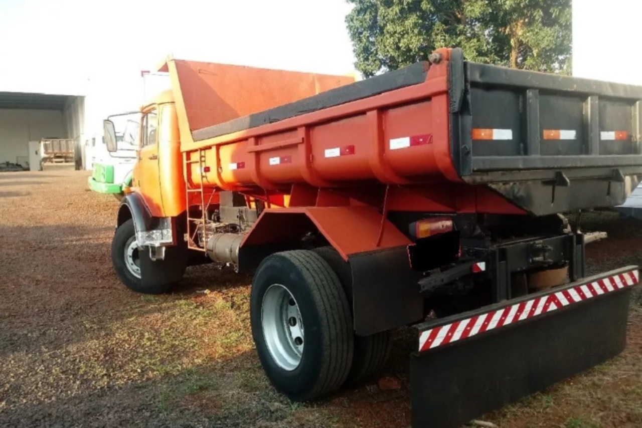 Mercedes Benz MB 1313 - 72/72 4