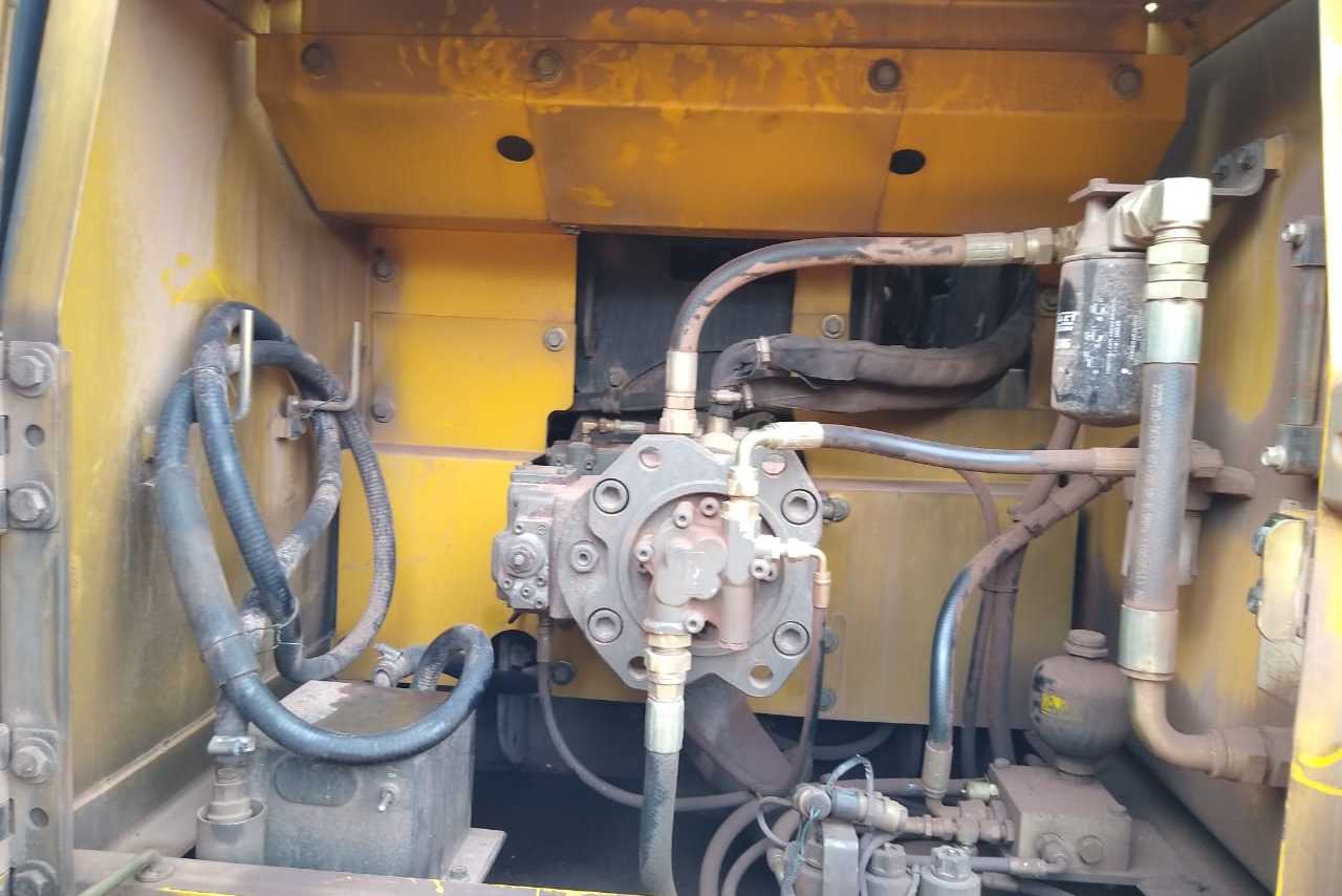 Volvo EC210BLC - 09/10 7