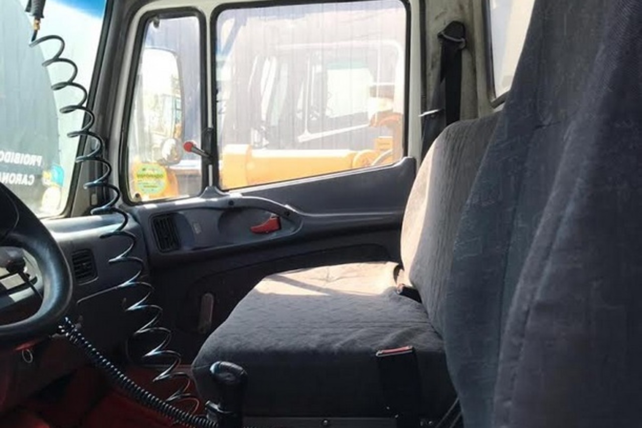 Mercedes Benz MB 1620 - 03/03 3
