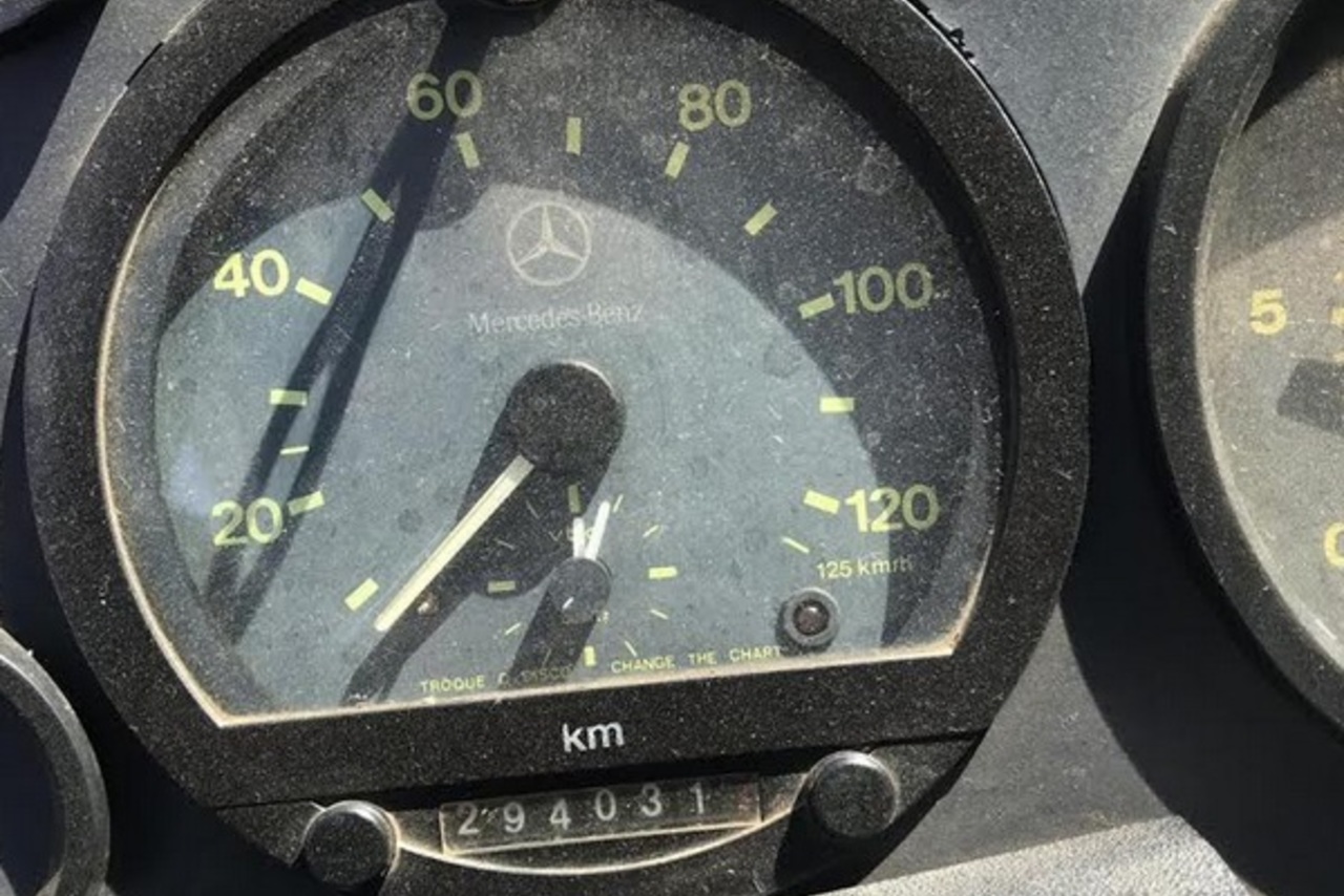 Mercedes Benz MB 1620 - 03/03 4