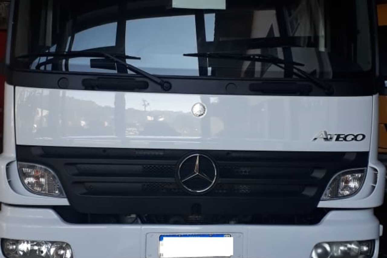 Mercedes Benz Atego 2425 -  8