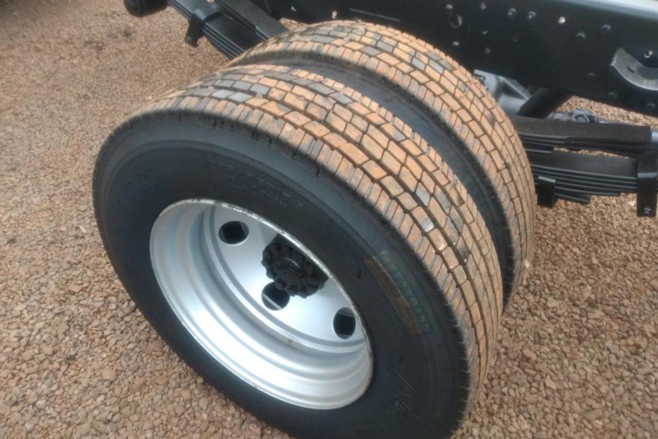 Ford Cargo712 - 11/11 10