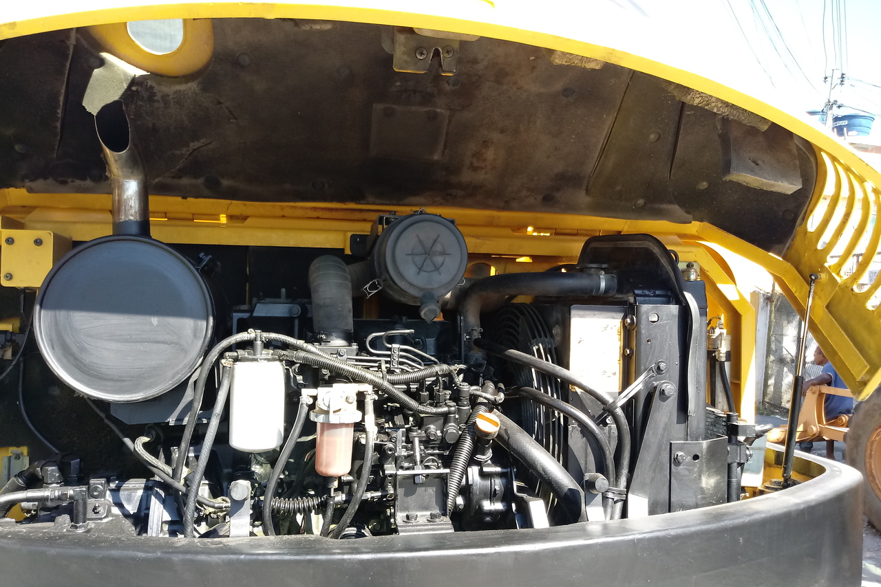 Hyundai R80 - 13/13 4