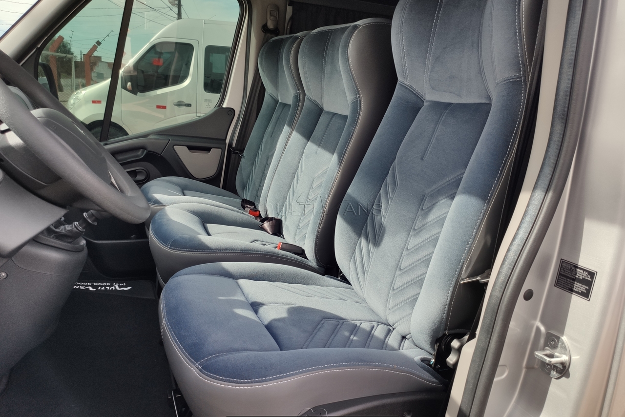 Renault Master Executive - 19/20 15