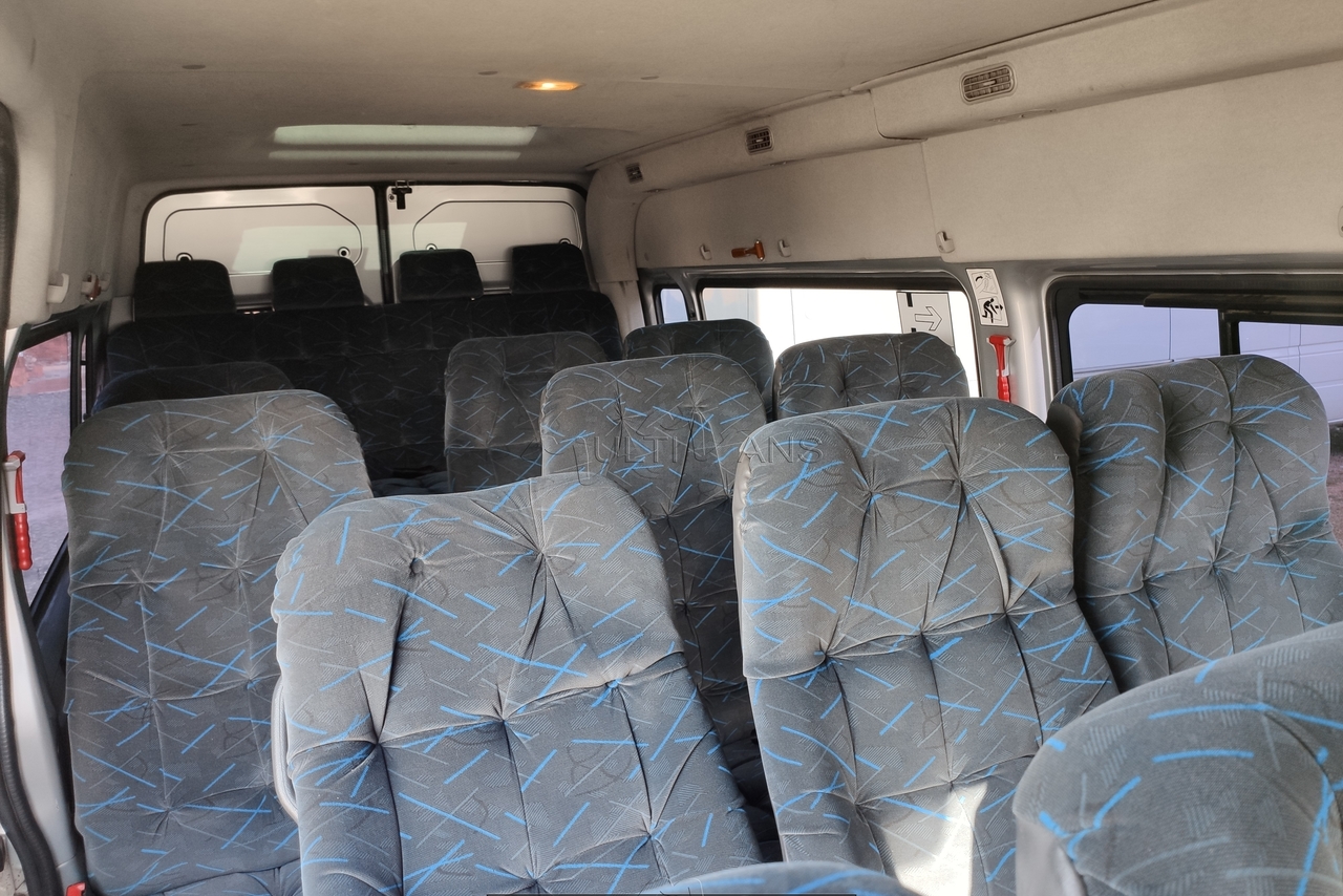 Ford Transit passageiros - 11/11 3