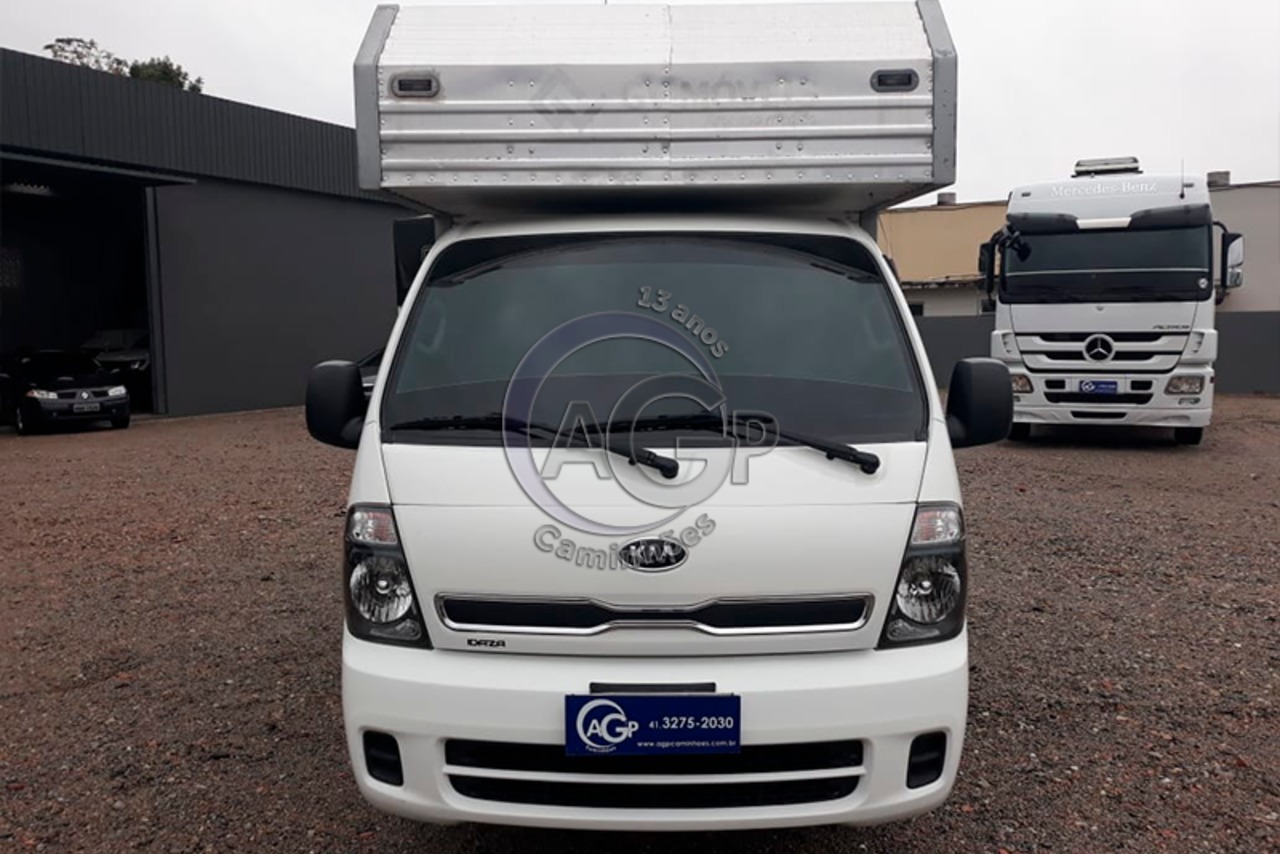 KIA UK 2500 - 12/13 4