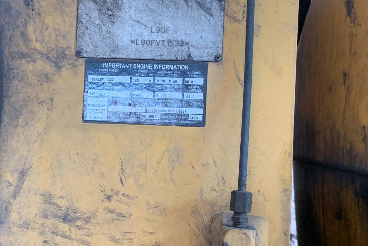 Volvo L90F - 07/07 7