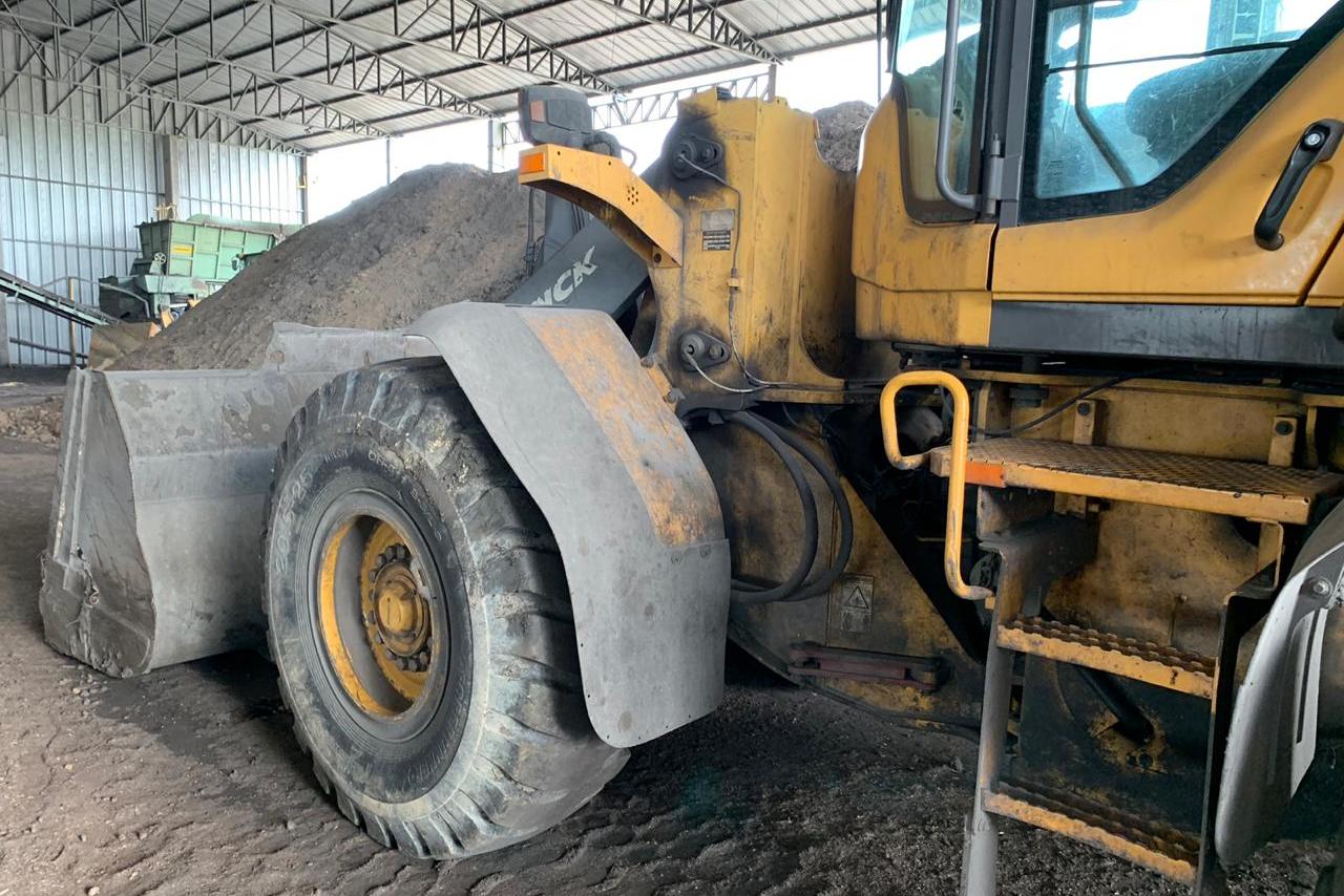 Volvo L90F - 07/07 9